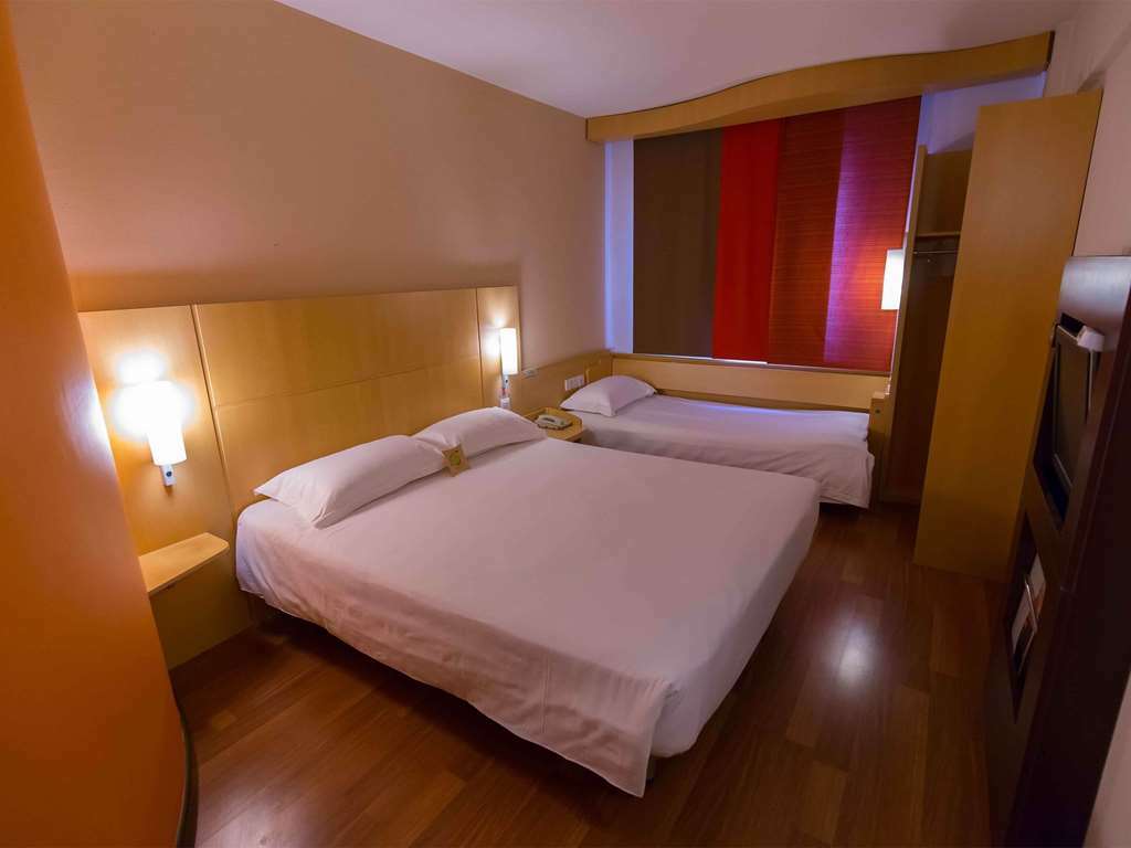 Hotel Ibis Shenyang Tiexi Quarto foto